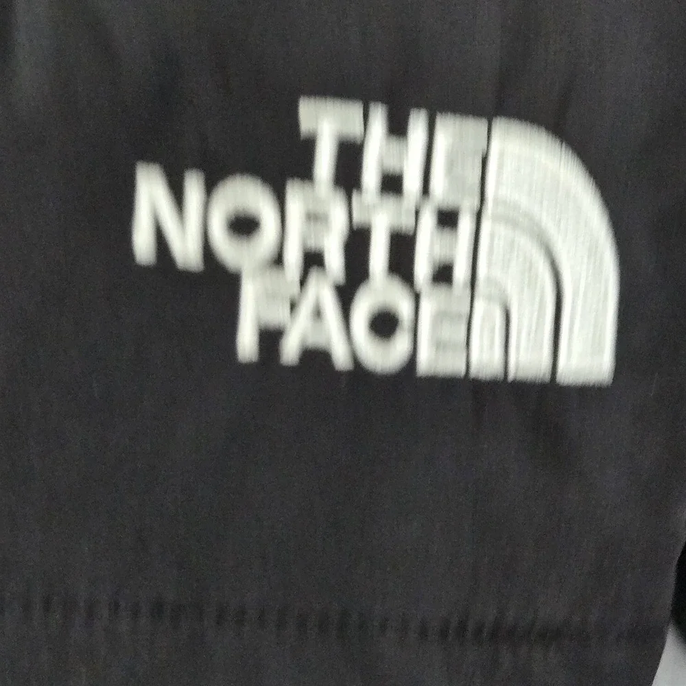 The North Face Men Jacket‎ L Black Embroidered Vest Everyday Insulated